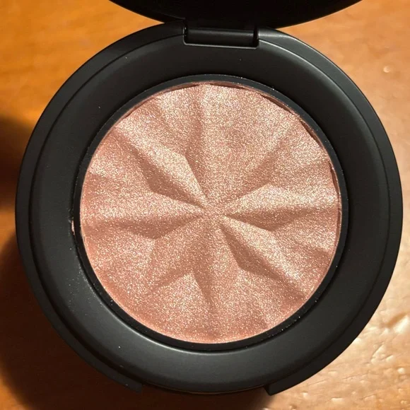 Bareminerals Gen Nude Highlighting Blush Rose Glow - Picture 6 of 16